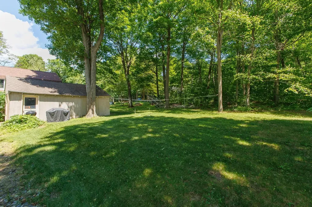 1741 South End Road North Hero VT 05474