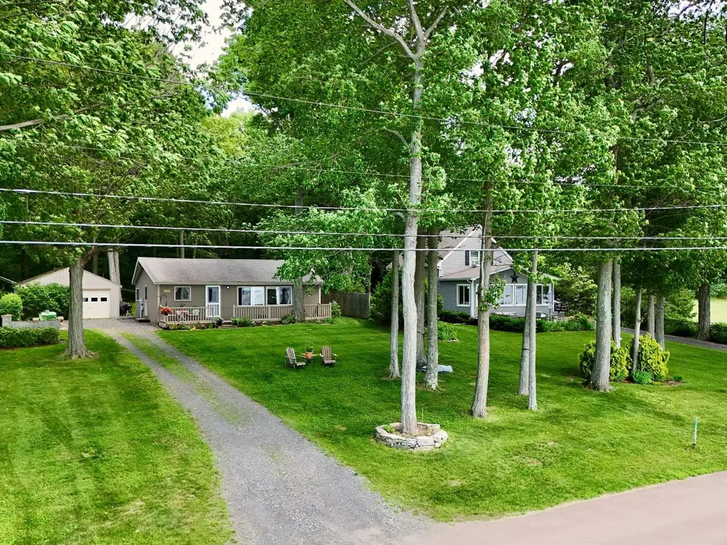 1741 South End Road North Hero VT 05474