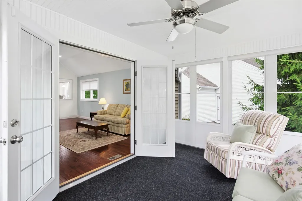 19 Furnival Road Nashua NH 03064