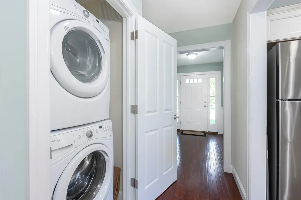 19 Furnival Road Nashua NH 03064