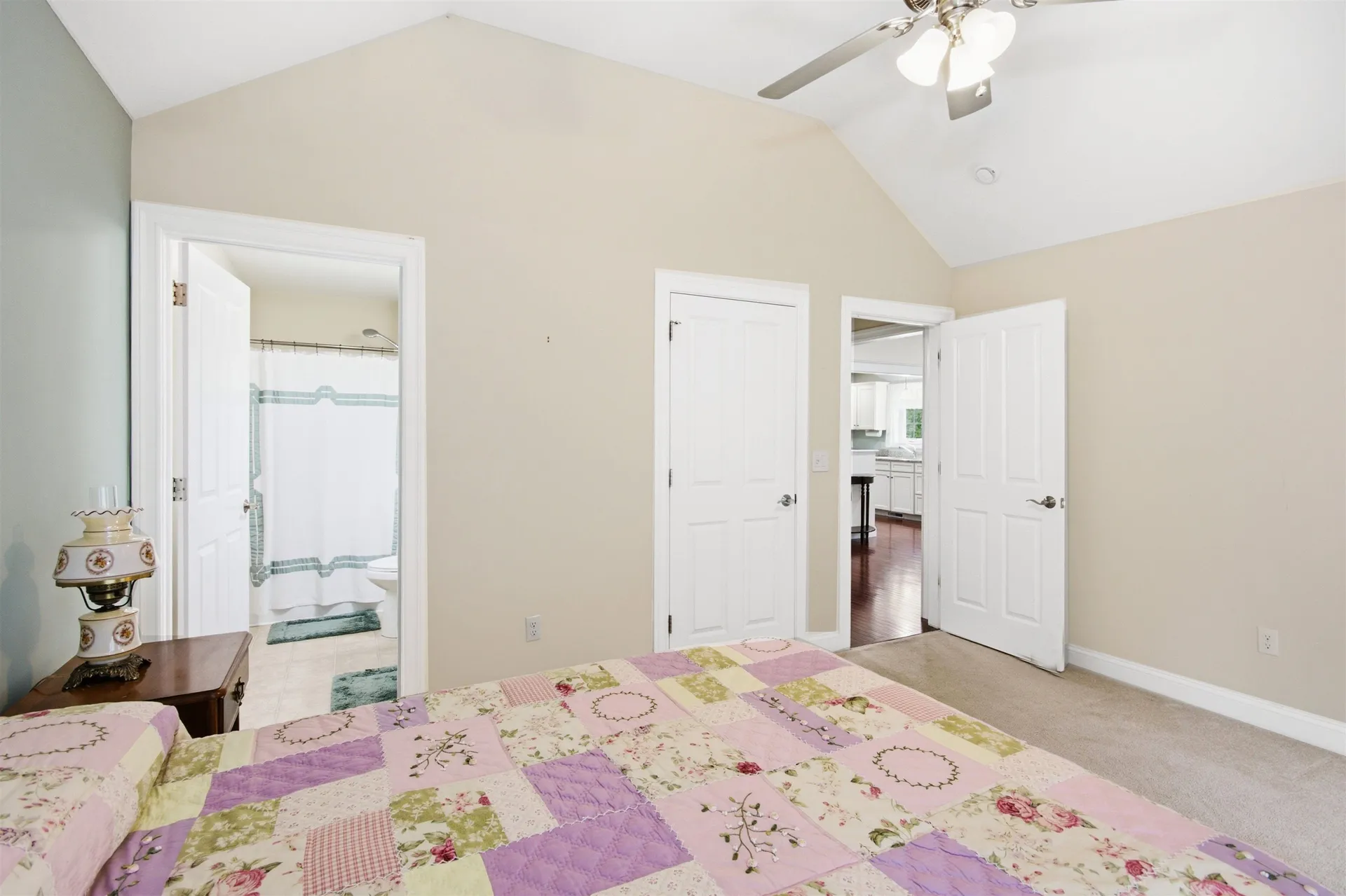 19 Furnival Road Nashua NH 03064