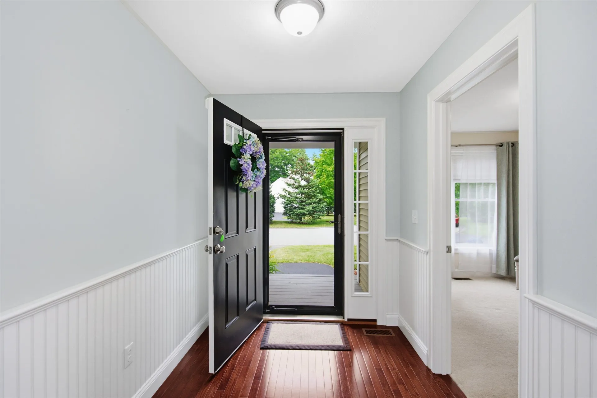 19 Furnival Road Nashua NH 03064