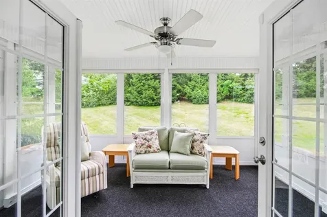 19 Furnival Road Nashua NH 03064