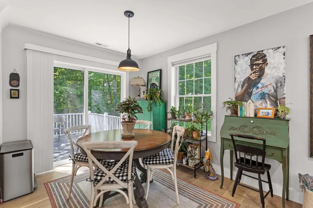 25 Gay Avenue Hillsborough NH 03244
