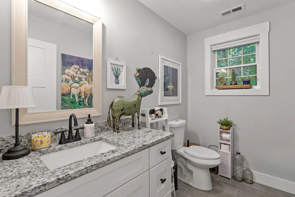 25 Gay Avenue Hillsborough NH 03244