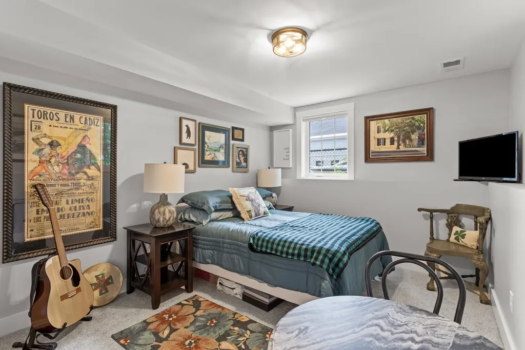 25 Gay Avenue Hillsborough NH 03244