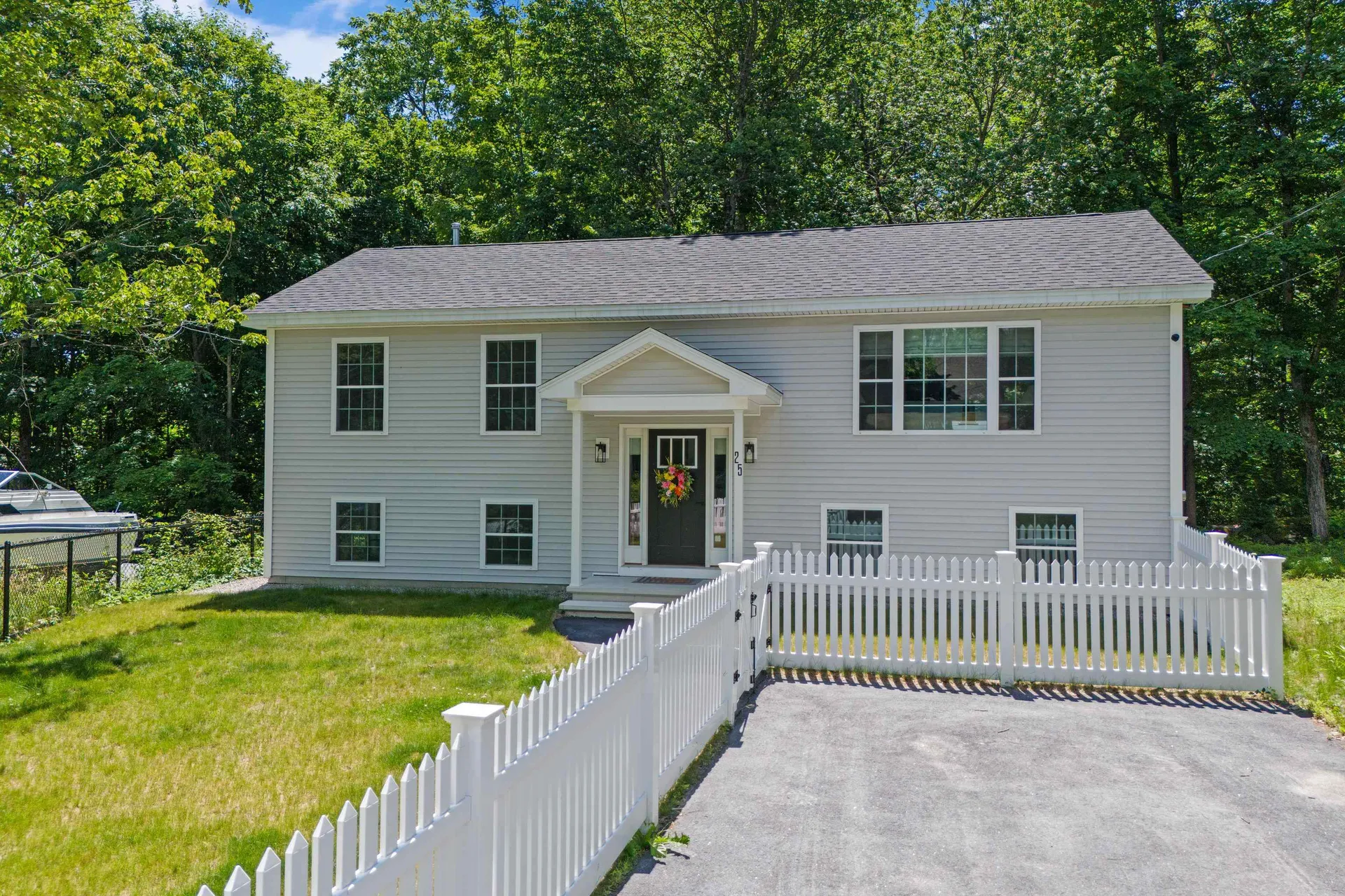 25 Gay Avenue Hillsborough NH 03244