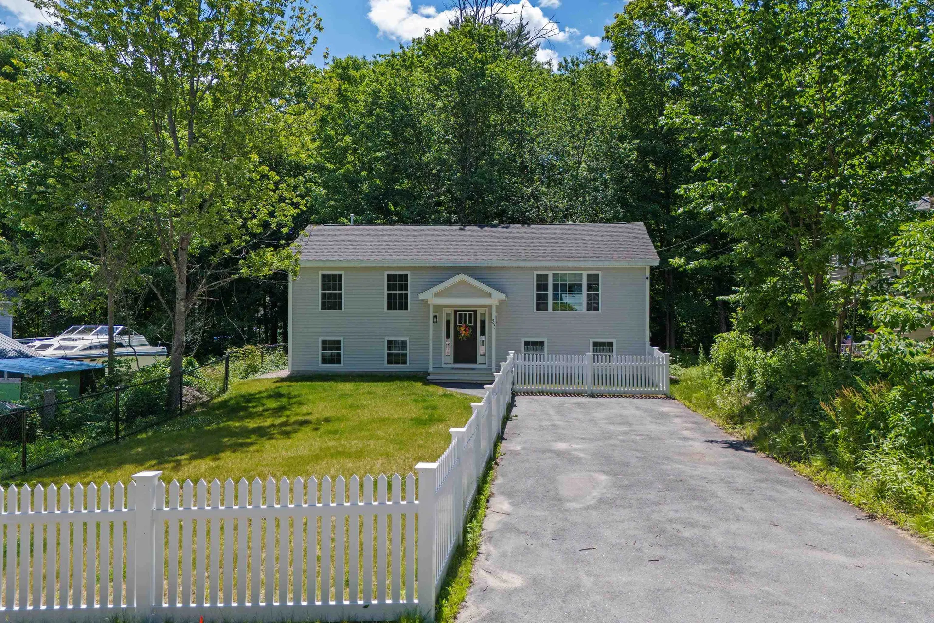 25 Gay Avenue Hillsborough NH 03244