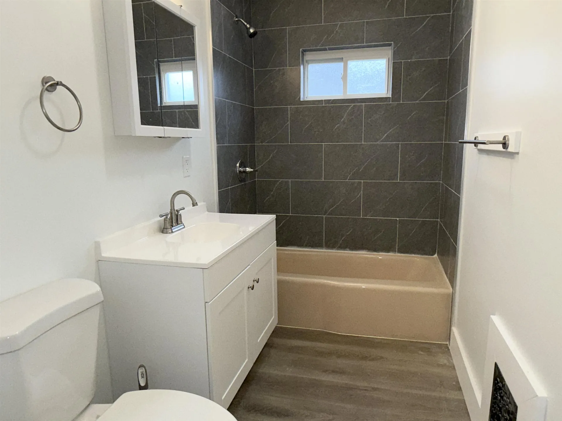 6 Holmes Street Nashua NH 03060