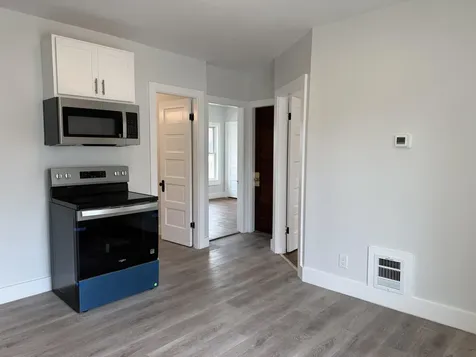 6 Holmes Street Nashua NH 03060