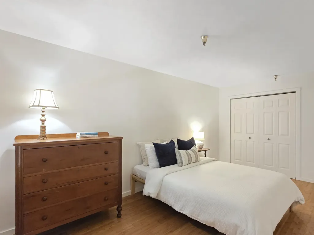 216 Lake Street Burlington VT 05401