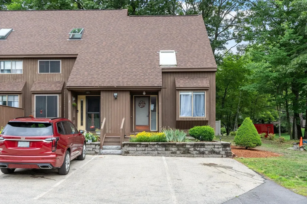 1 Cortez Drive Nashua NH 03062