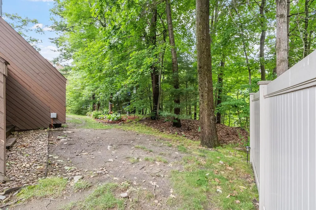1 Cortez Drive Nashua NH 03062