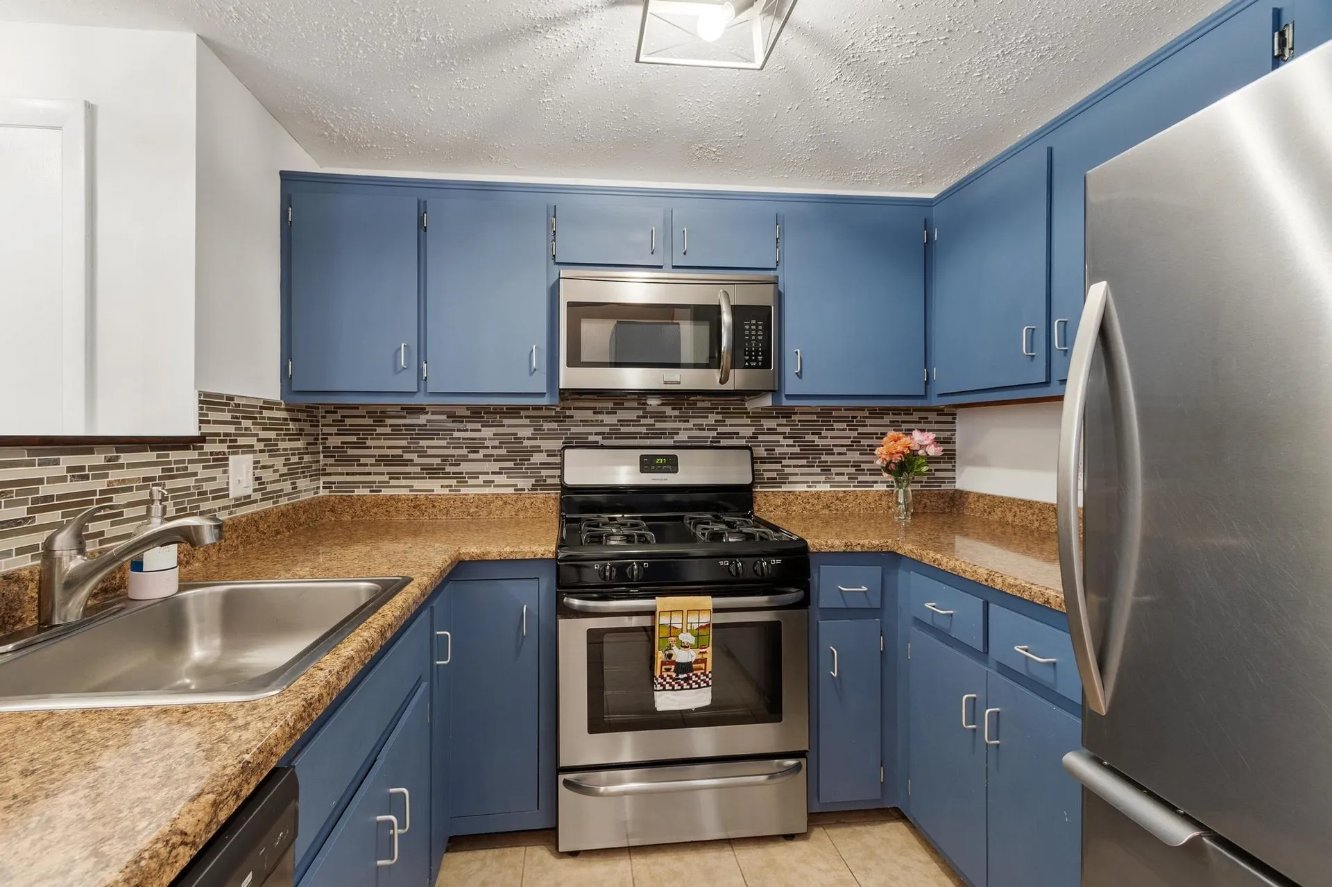 1 Cortez Drive Nashua NH 03062
