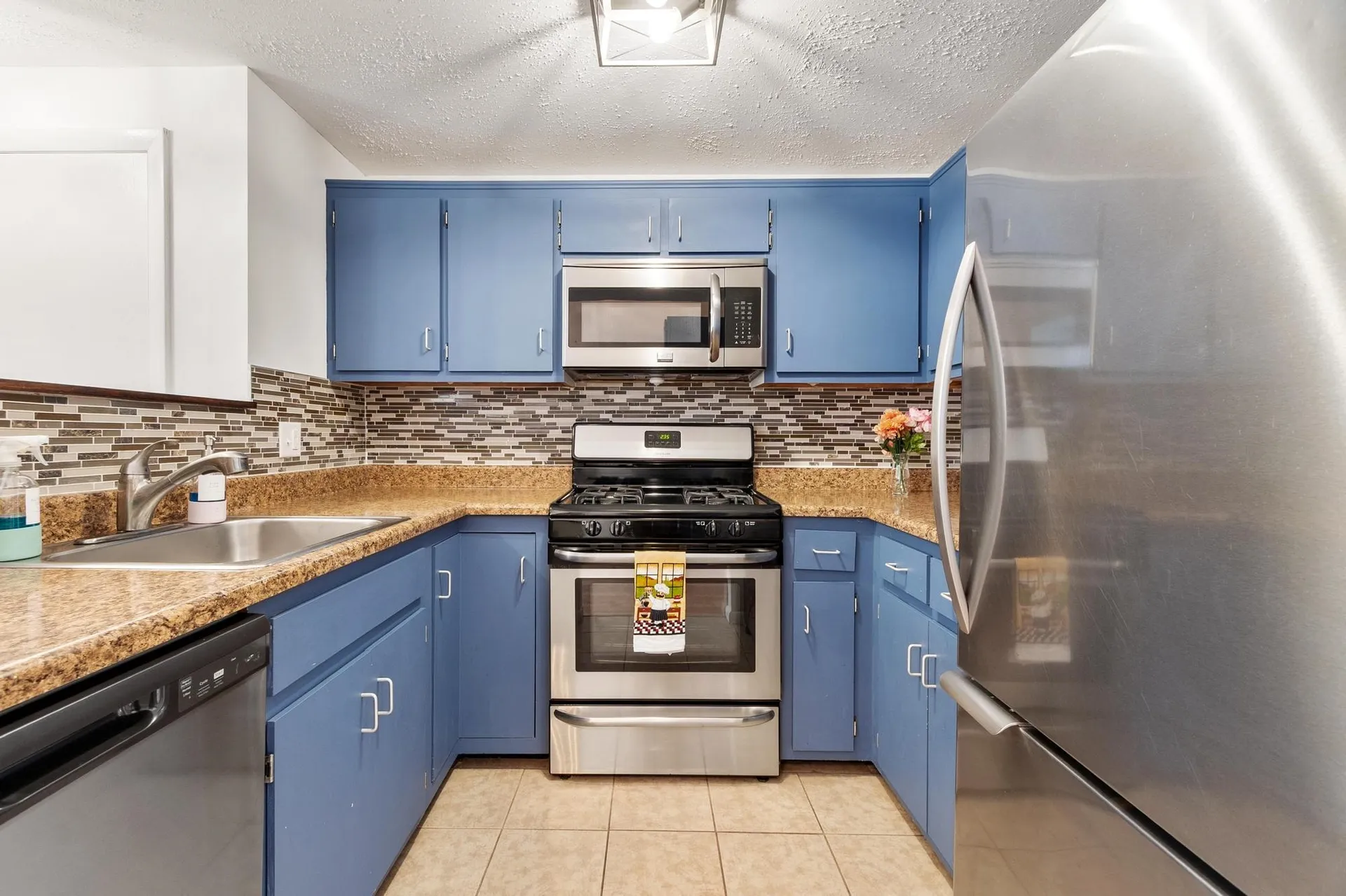 1 Cortez Drive Nashua NH 03062