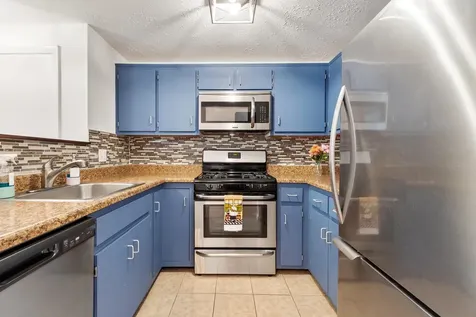 1 Cortez Drive Nashua NH 03062