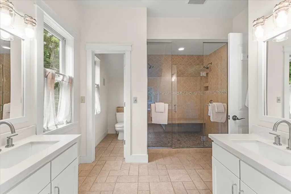 179 Owls Head Lane Stowe VT 05672