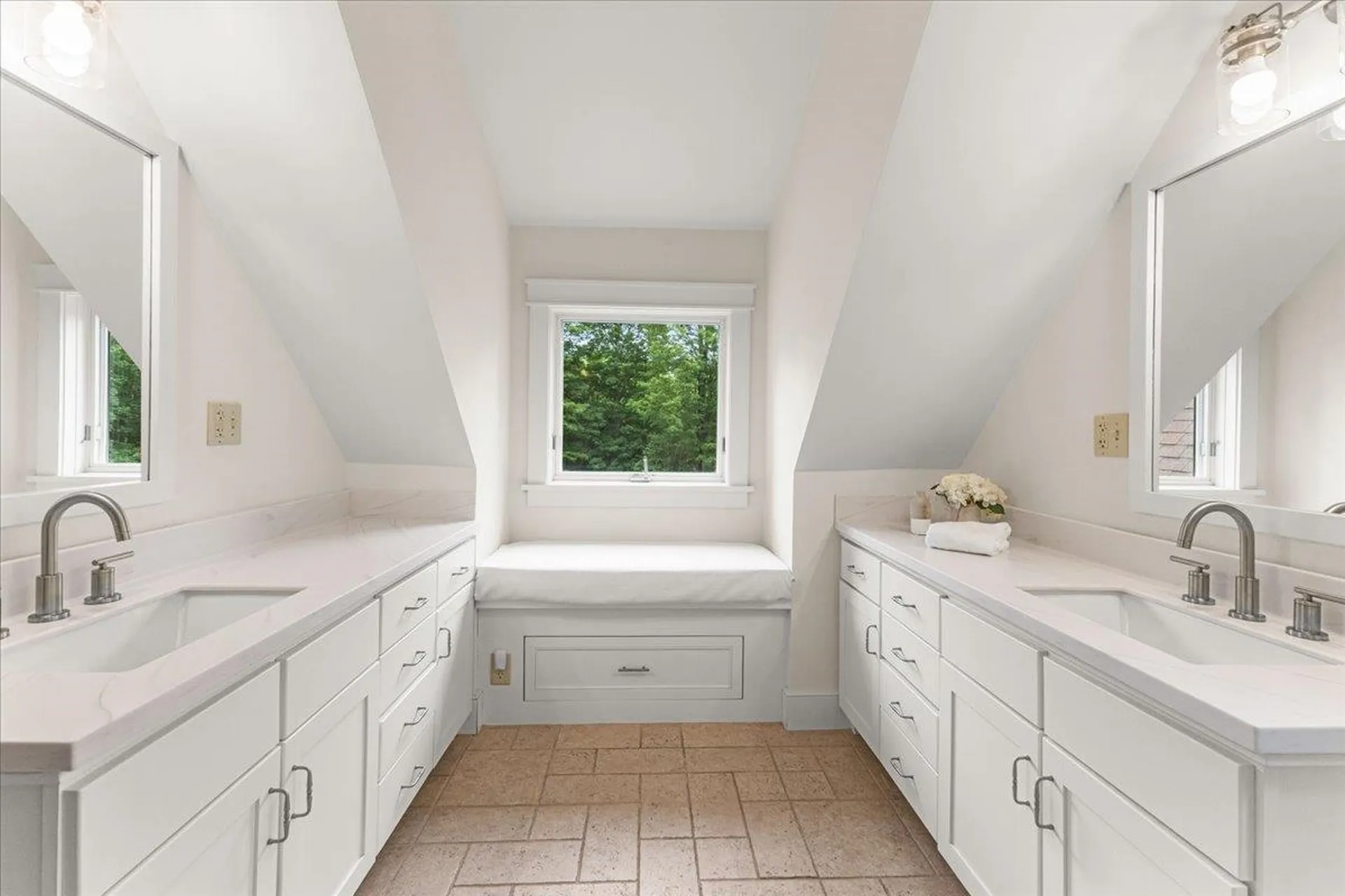 179 Owls Head Lane Stowe VT 05672