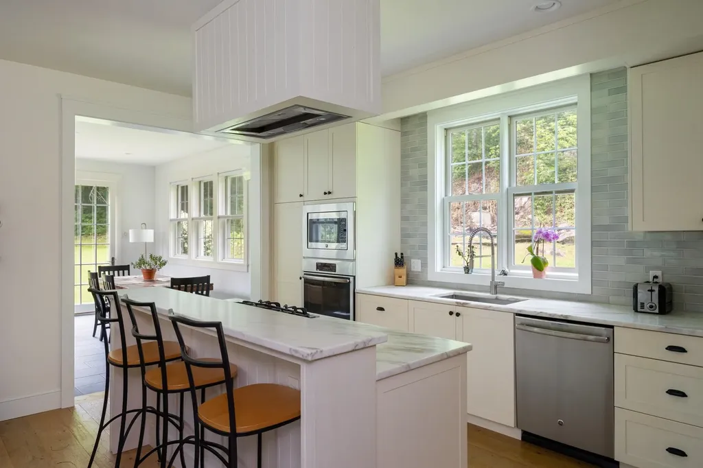 444 Pettingill Road Westford VT 05452