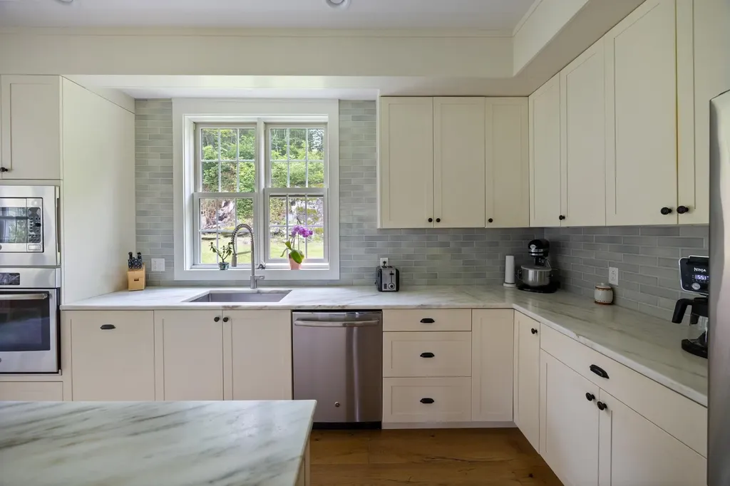 444 Pettingill Road Westford VT 05452