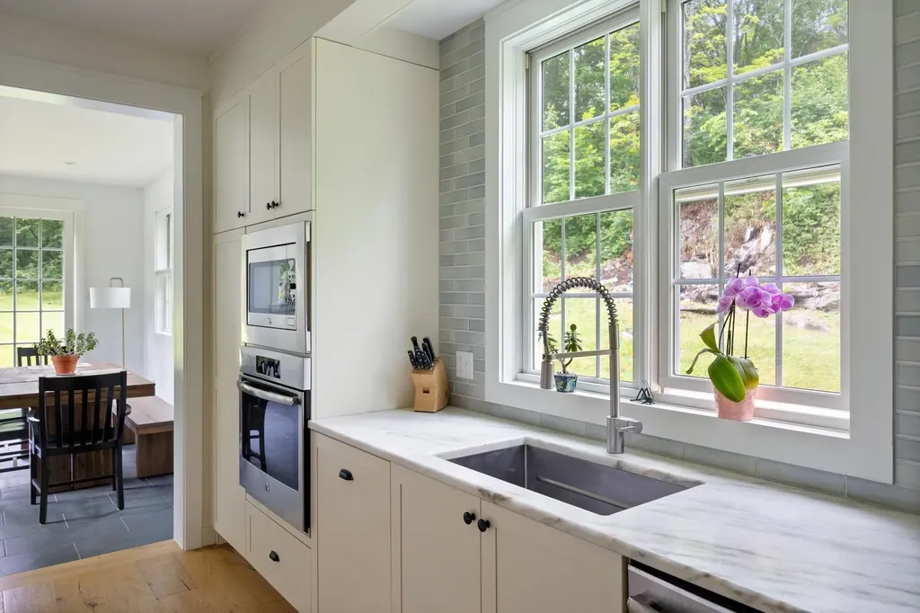 444 Pettingill Road Westford VT 05452