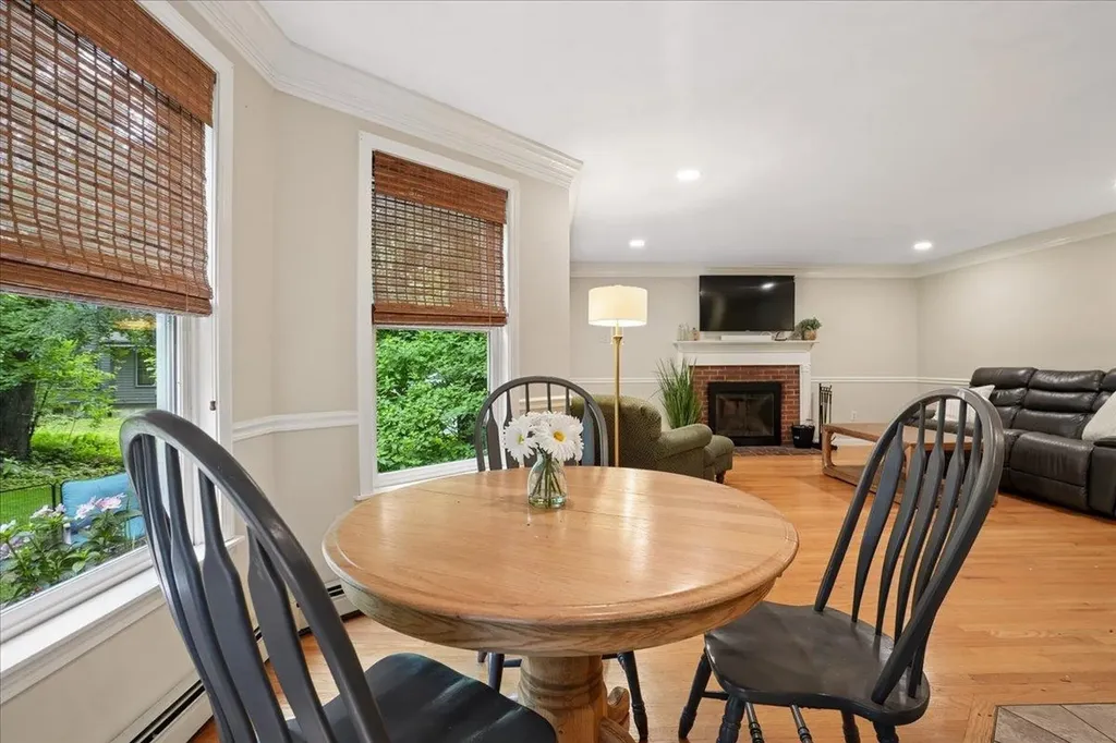 72 Oakmont Drive Concord NH 03301