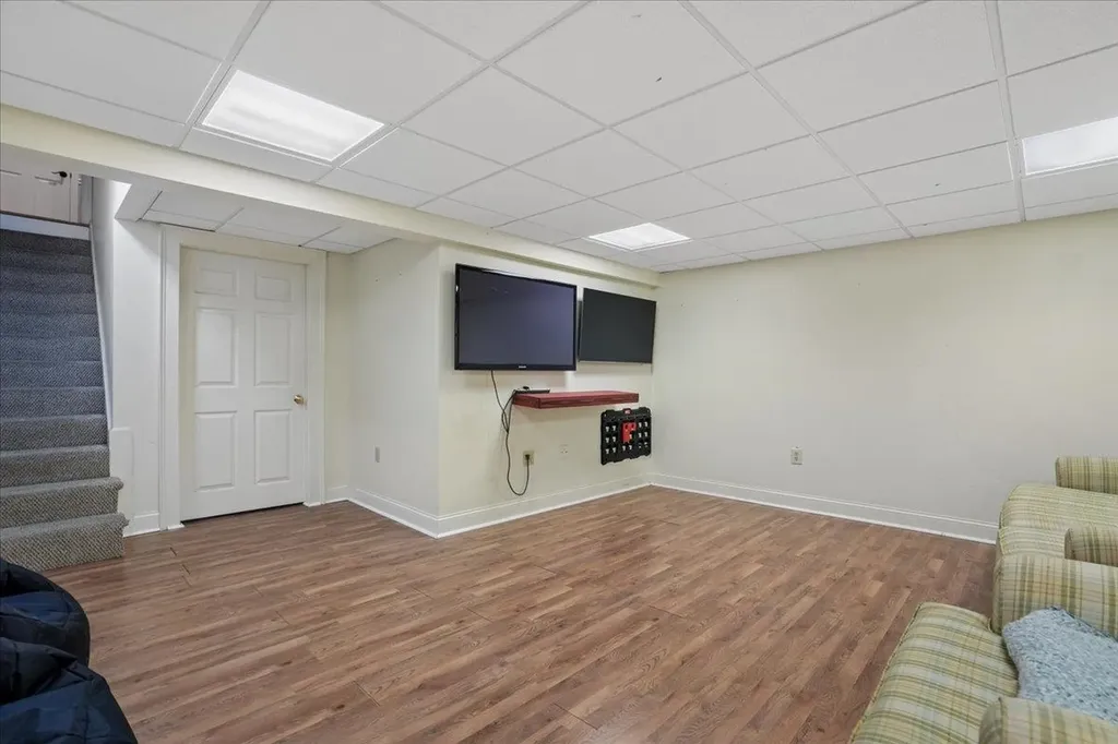 72 Oakmont Drive Concord NH 03301