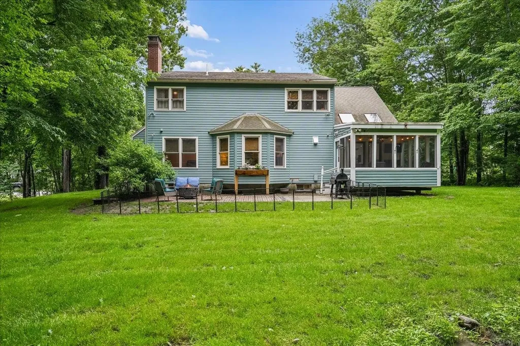 72 Oakmont Drive Concord NH 03301