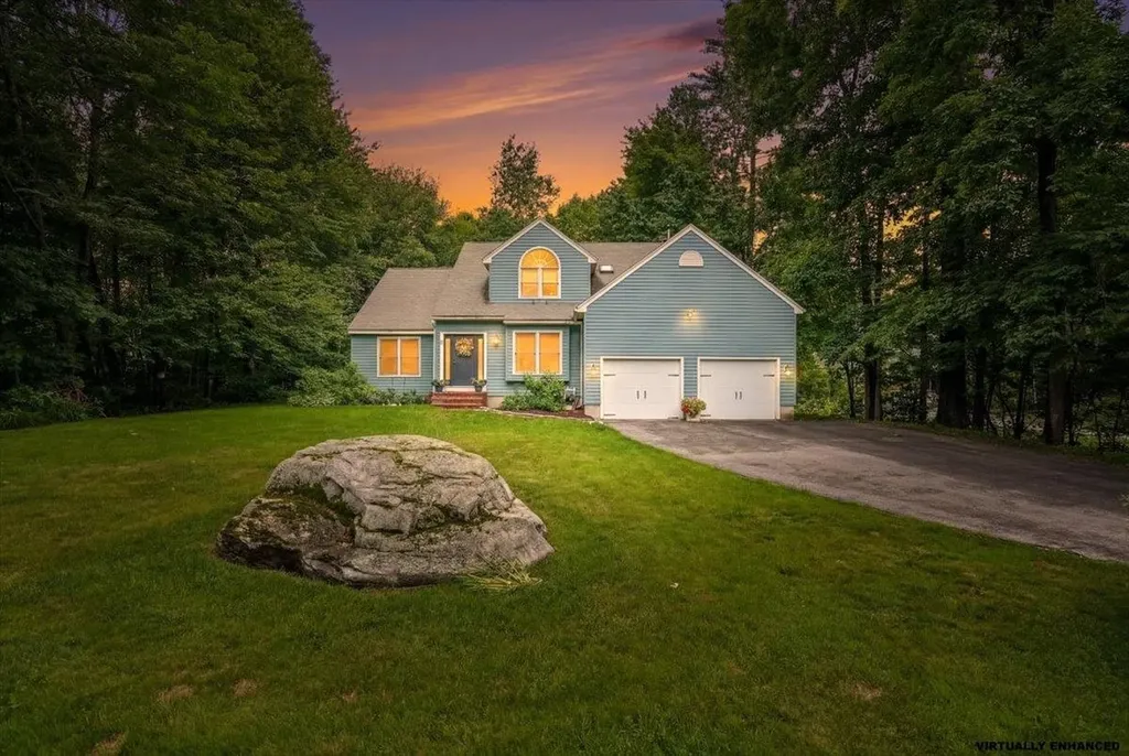 72 Oakmont Drive Concord NH 03301