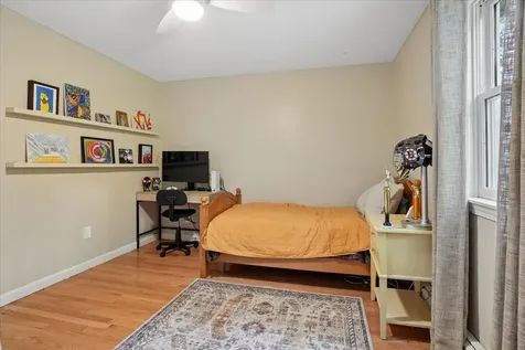 72 Oakmont Drive Concord NH 03301