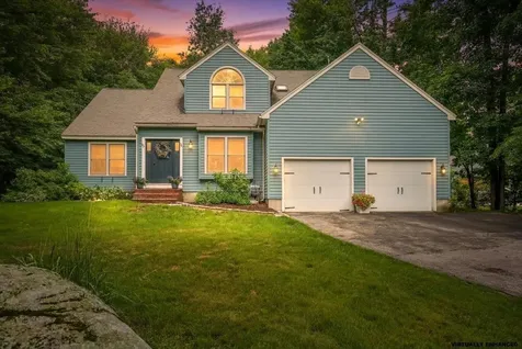 72 Oakmont Drive Concord NH 03301