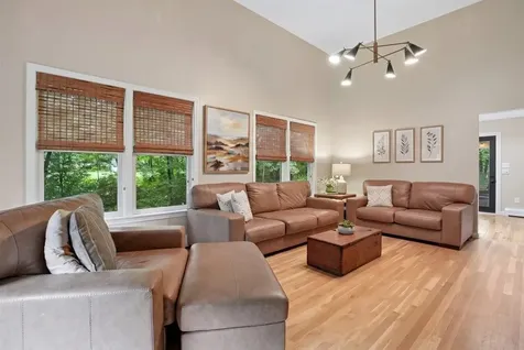 72 Oakmont Drive Concord NH 03301