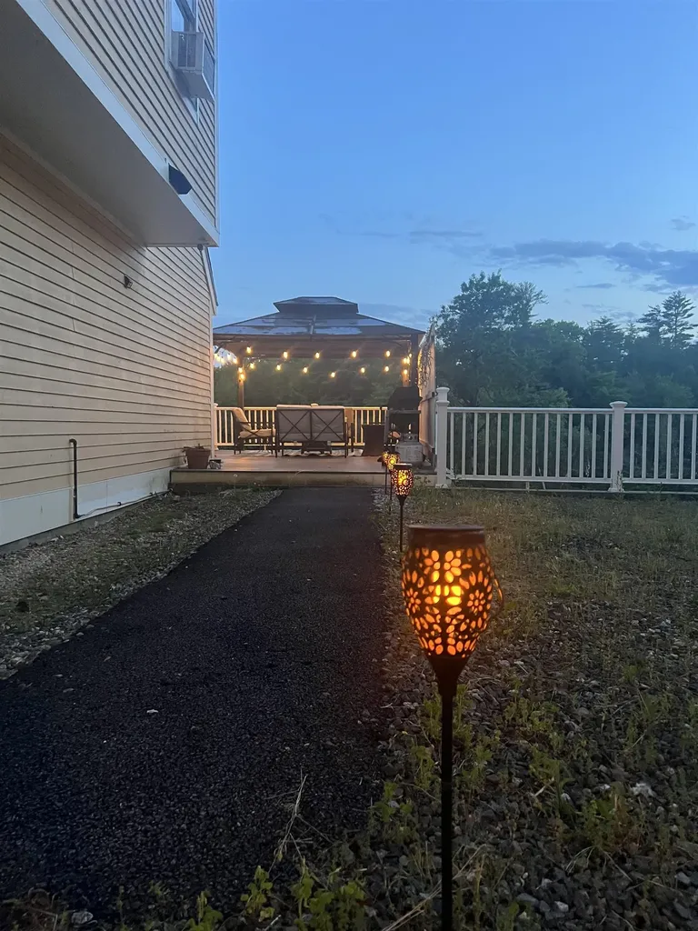 27 Georgetown Road Barnstead NH 03225