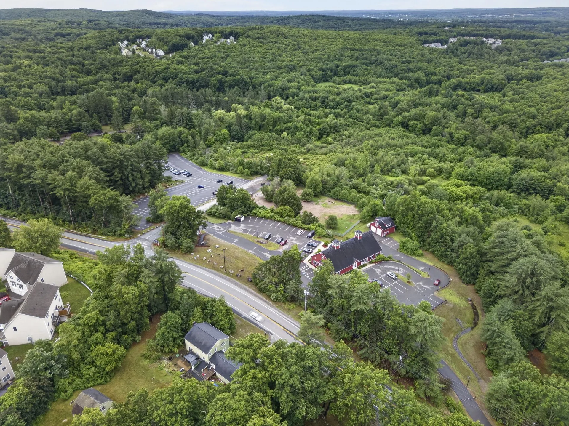 41 Shadowbrook Drive Hudson NH 03051