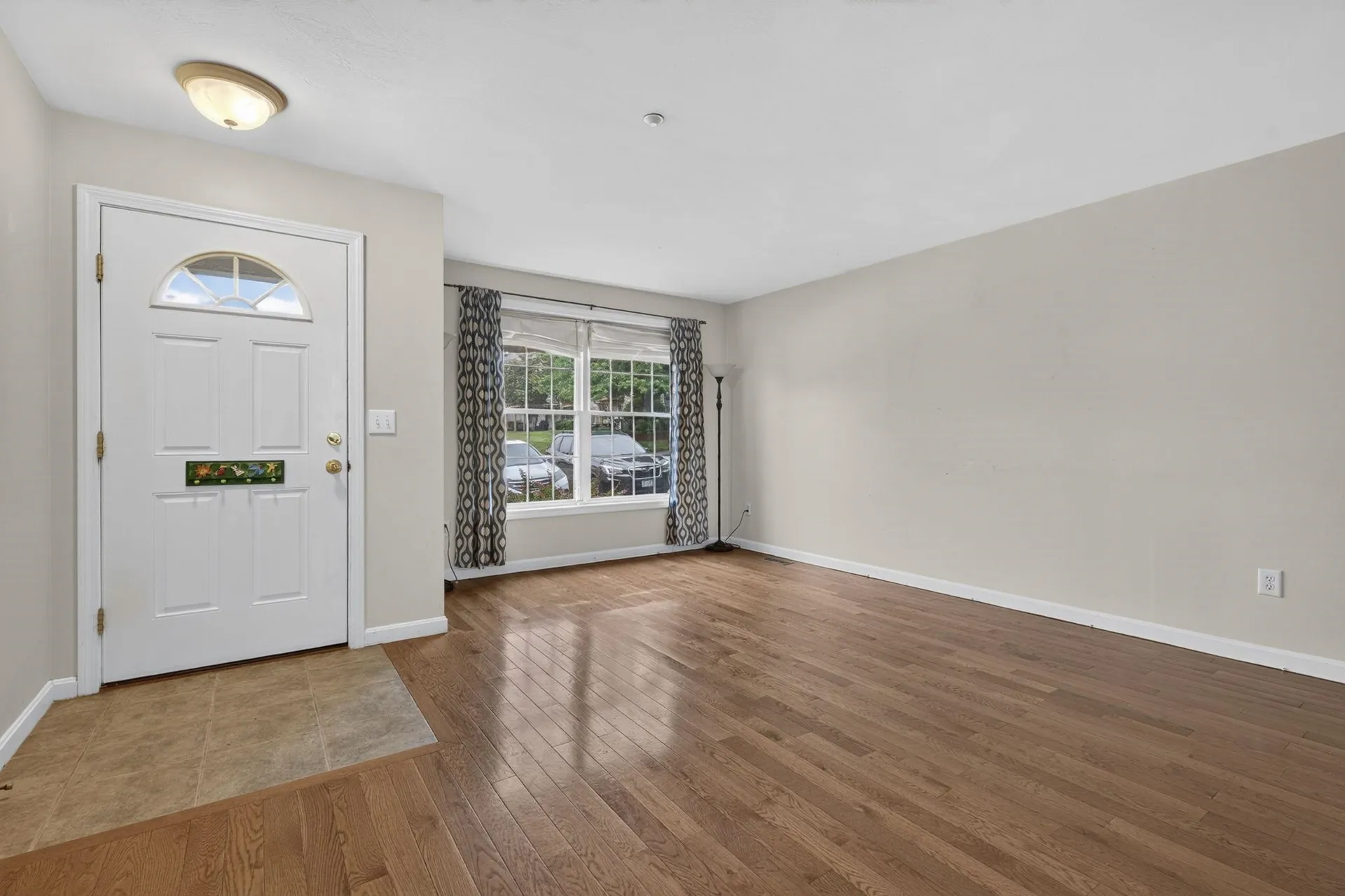 41 Shadowbrook Drive Hudson NH 03051
