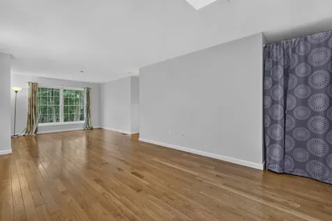 41 Shadowbrook Drive Hudson NH 03051