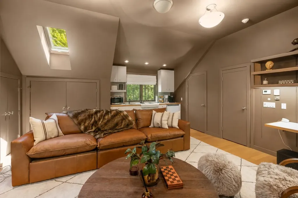 961 Little River Farm Road Stowe VT 05672