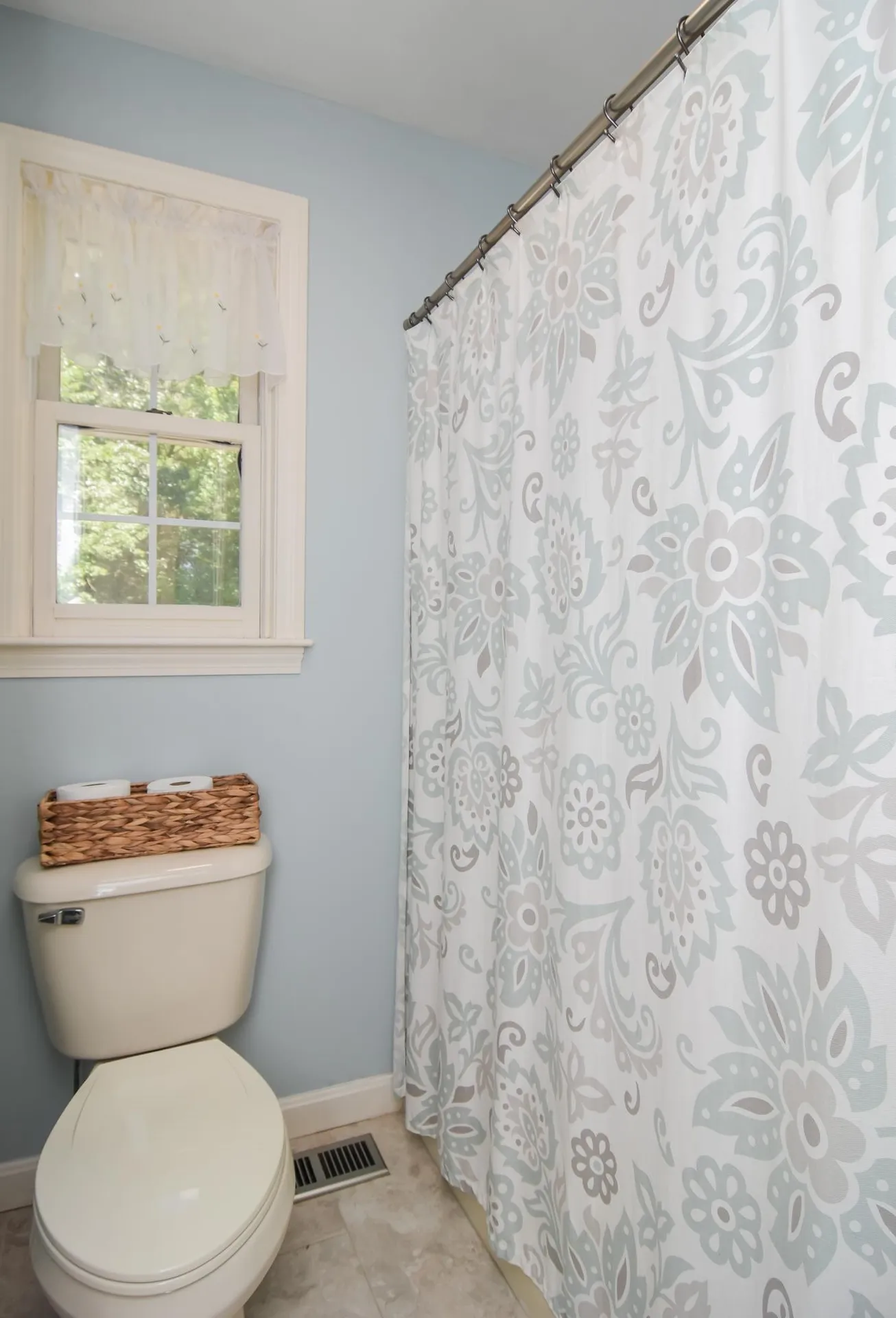 22 Sargent Road Brookline NH 03033