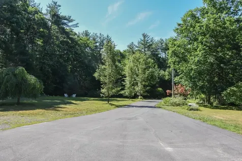 22 Sargent Road Brookline NH 03033