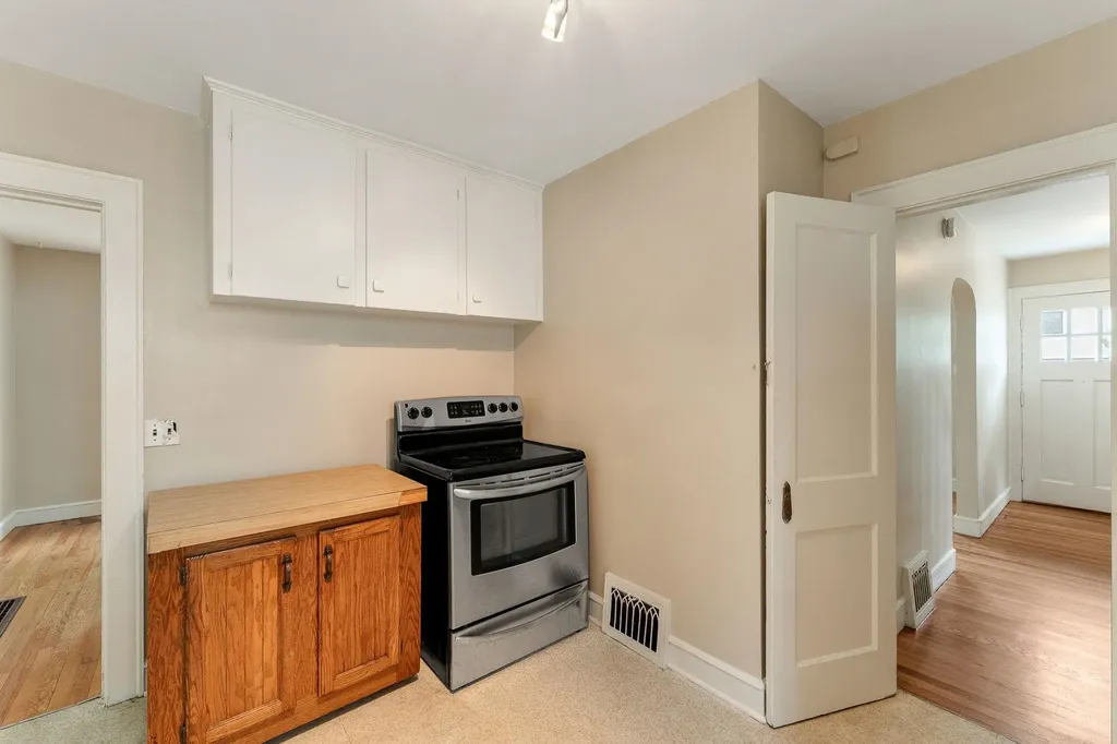 39 Latham Court Burlington VT 05401