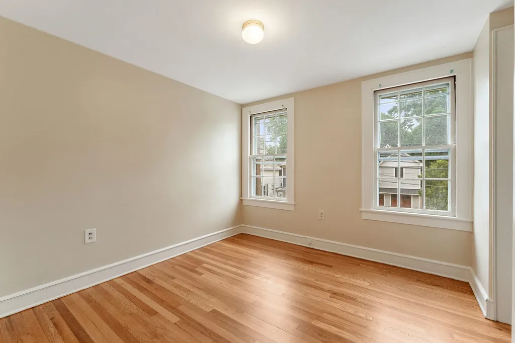 39 Latham Court Burlington VT 05401