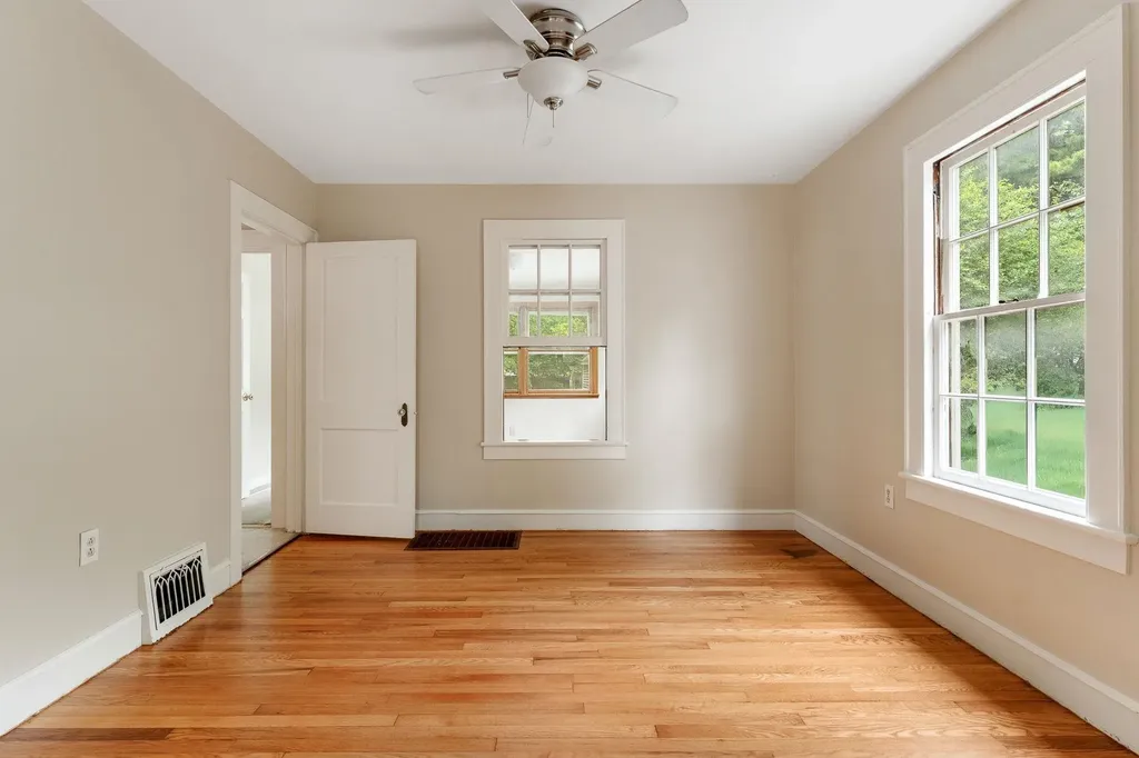 39 Latham Court Burlington VT 05401