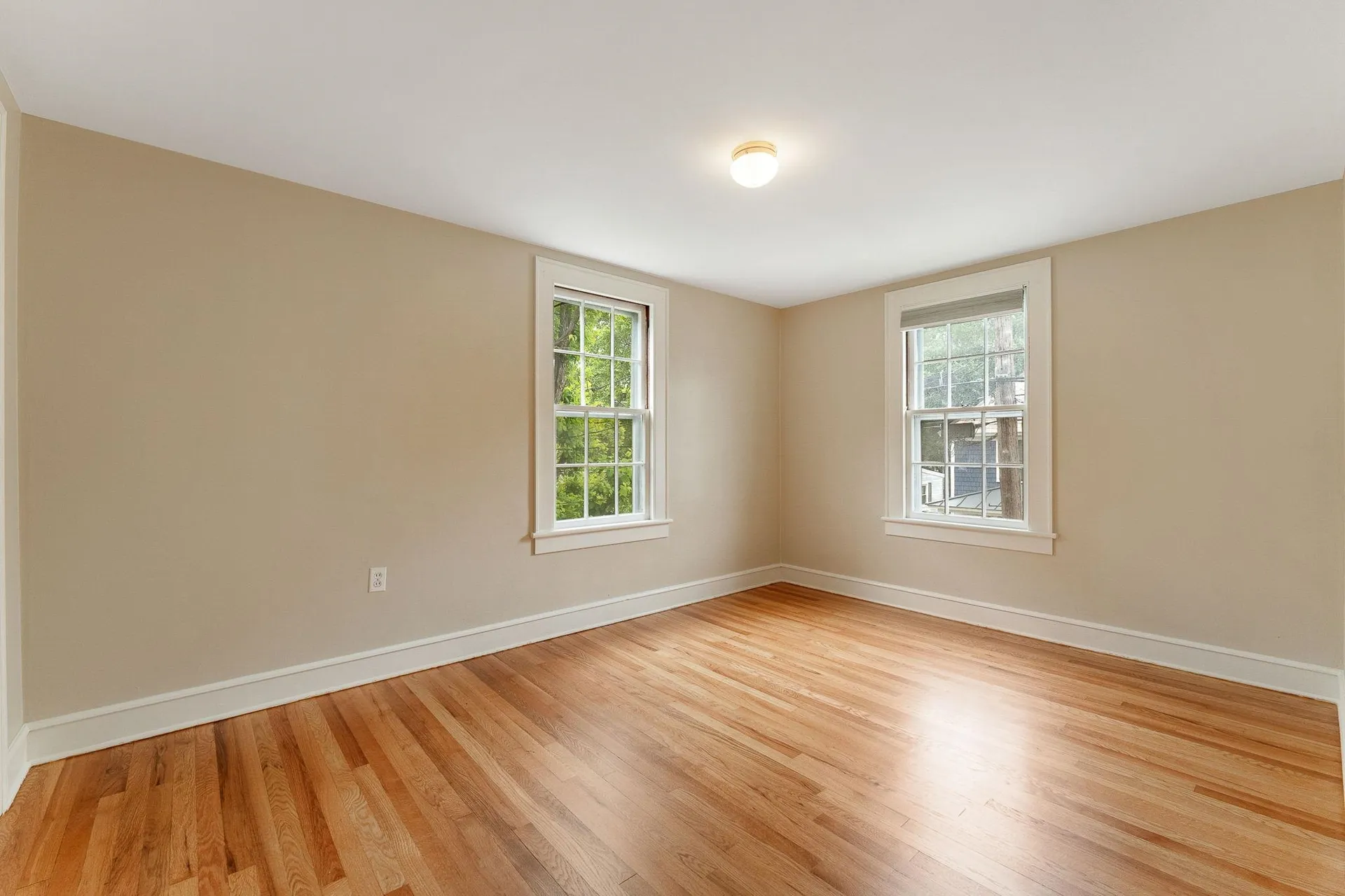 39 Latham Court Burlington VT 05401