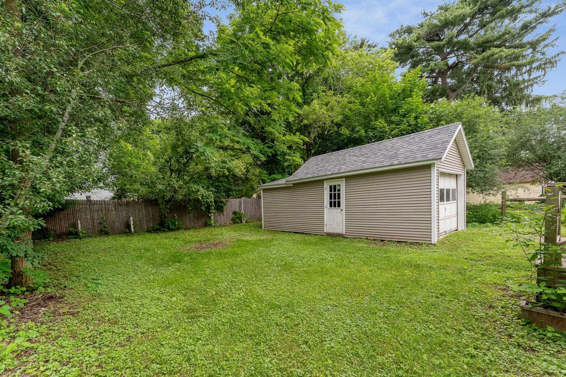 39 Latham Court Burlington VT 05401