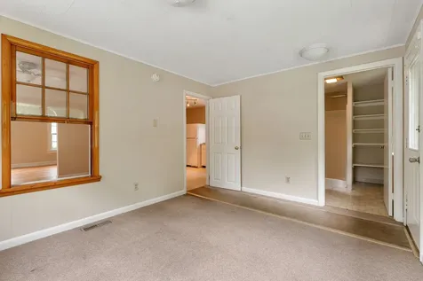 39 Latham Court Burlington VT 05401