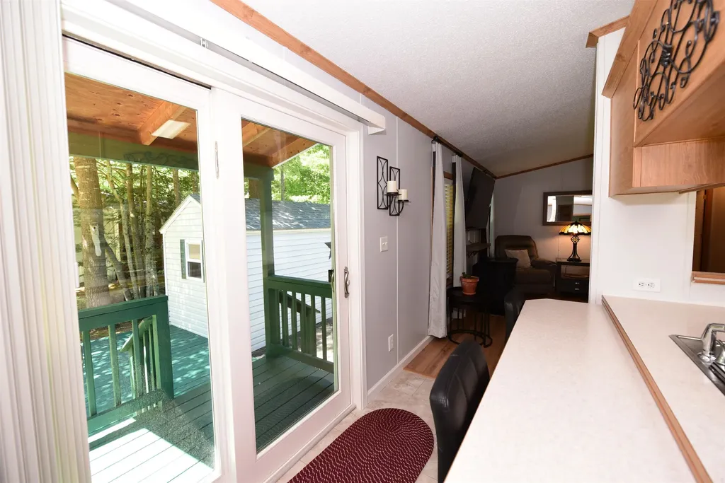 124 Goldfinch Lane Conway NH 03813