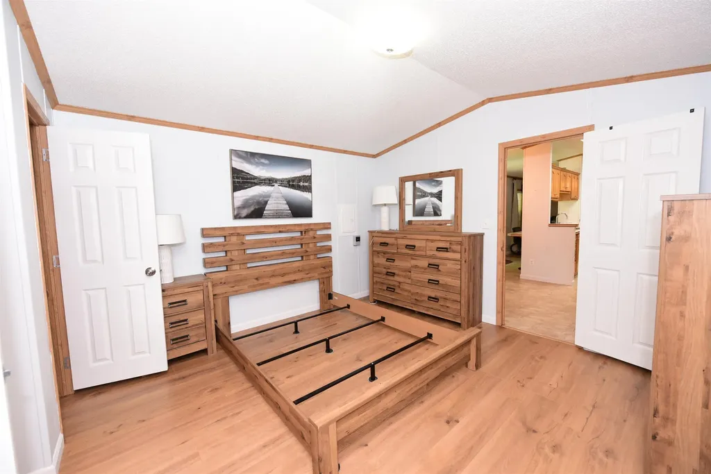 124 Goldfinch Lane Conway NH 03813