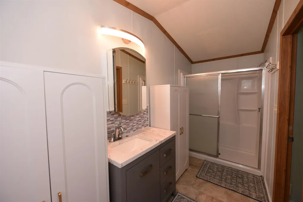 124 Goldfinch Lane Conway NH 03813