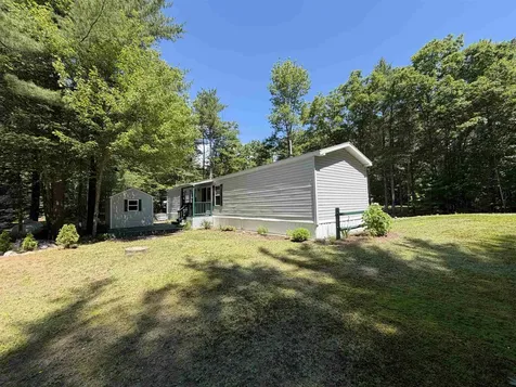 124 Goldfinch Lane Conway NH 03813