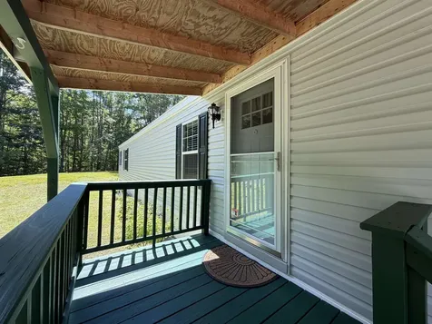124 Goldfinch Lane Conway NH 03813